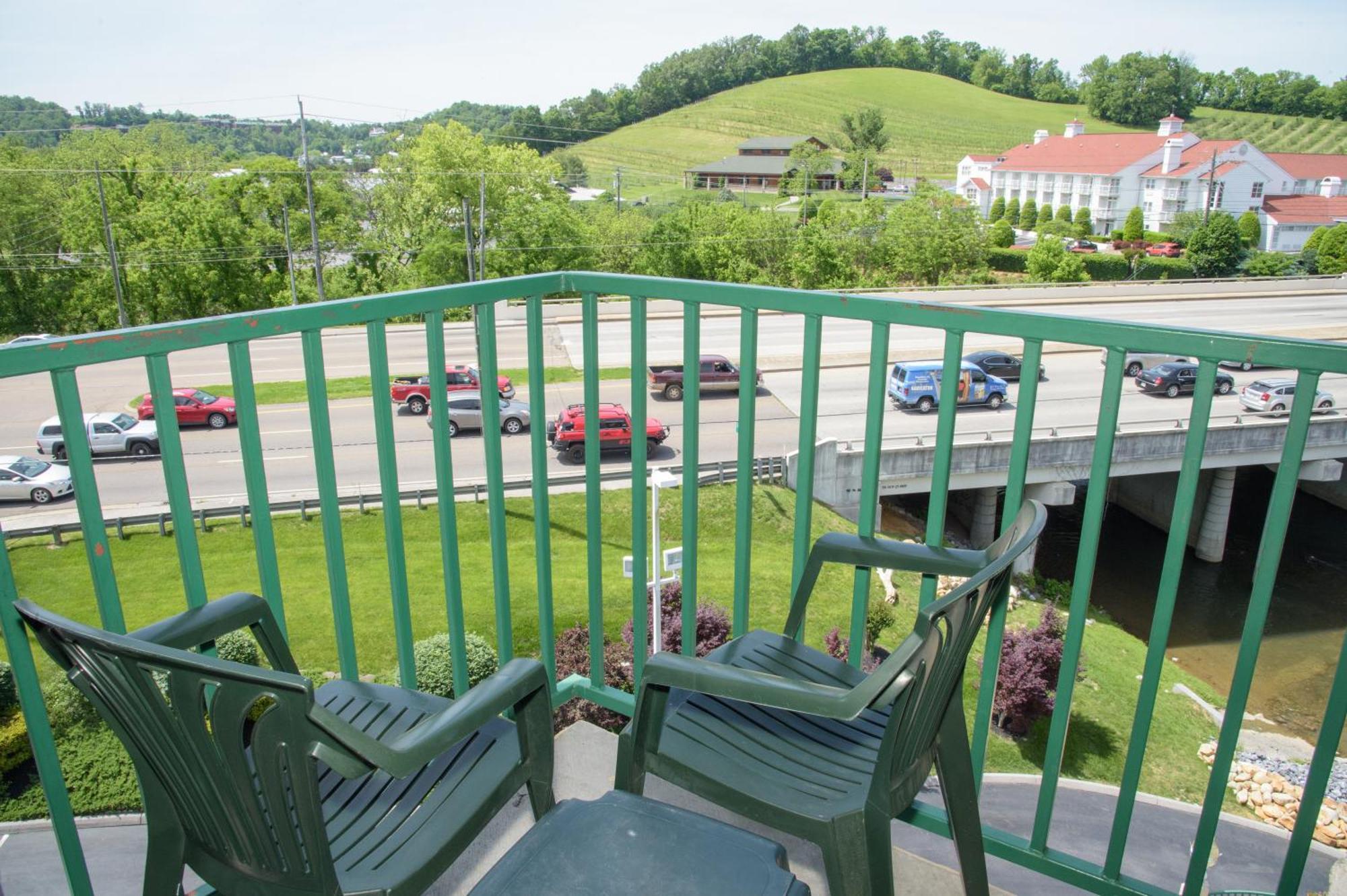 Pigeon River Inn Pigeon Forge Zimmer foto