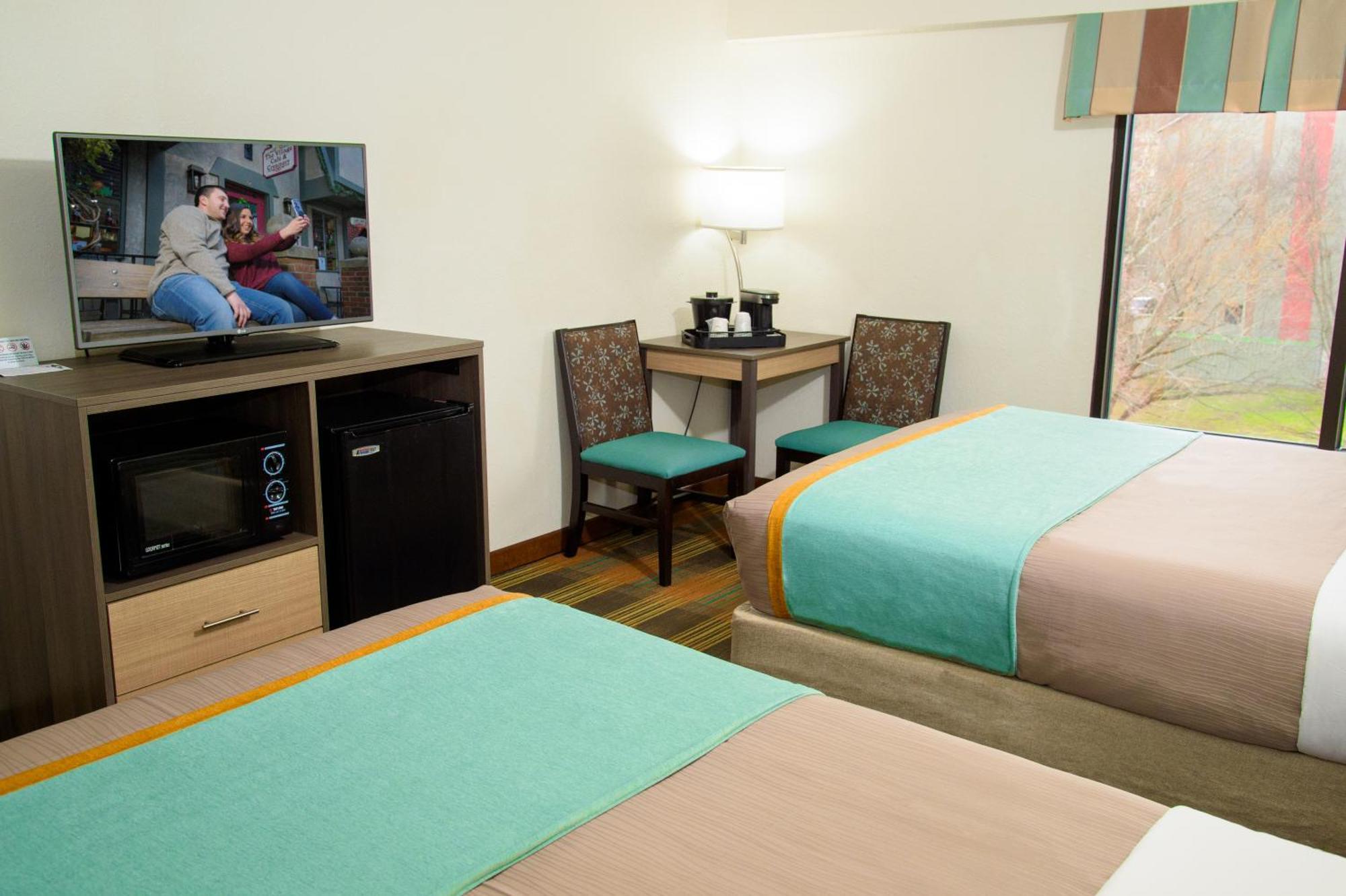 Pigeon River Inn Pigeon Forge Zimmer foto